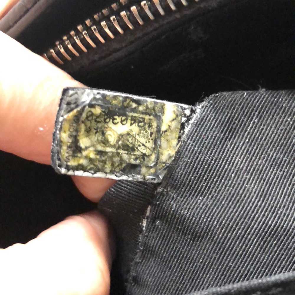 CHANEL GST BLACK CAVIAR LEATHER - Picture 8 of 8